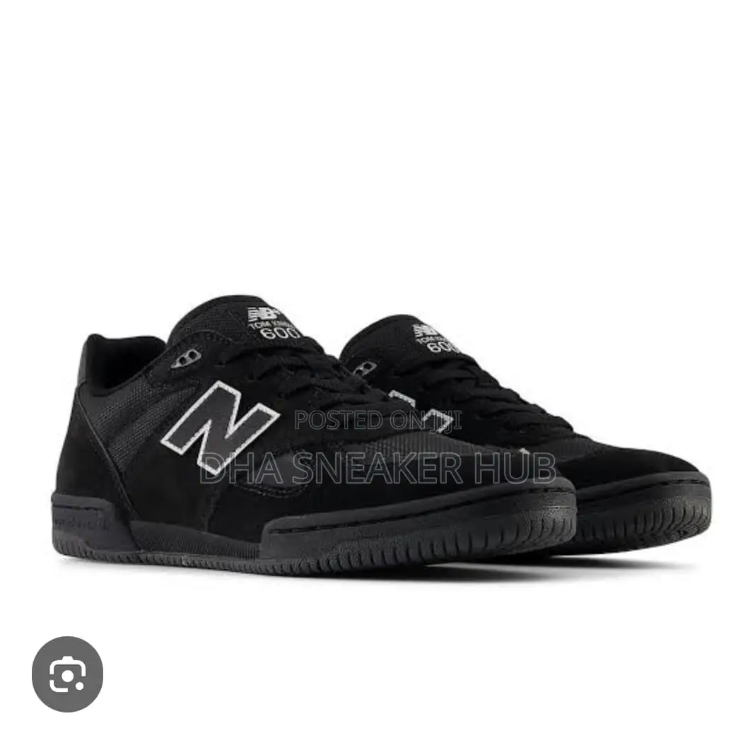New Balance Black Comfortable Sneakers