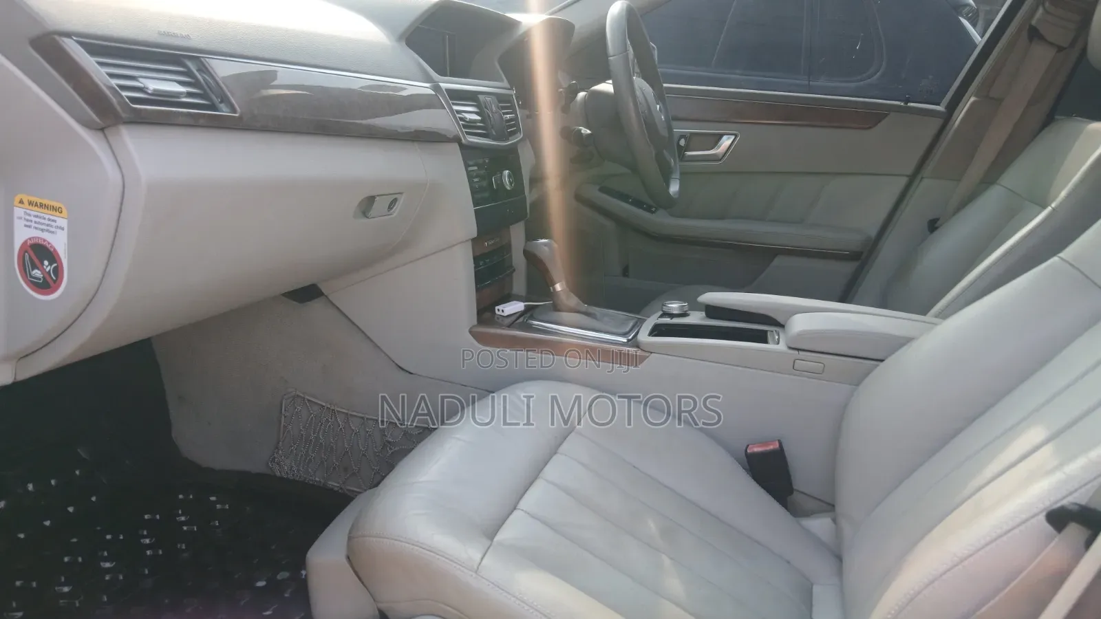 Mercedes-Benz E200 2014 Silver