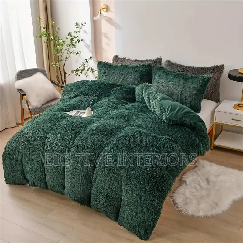 Black and White Warm Fluffy 6pcs Duvet Set 6by6
