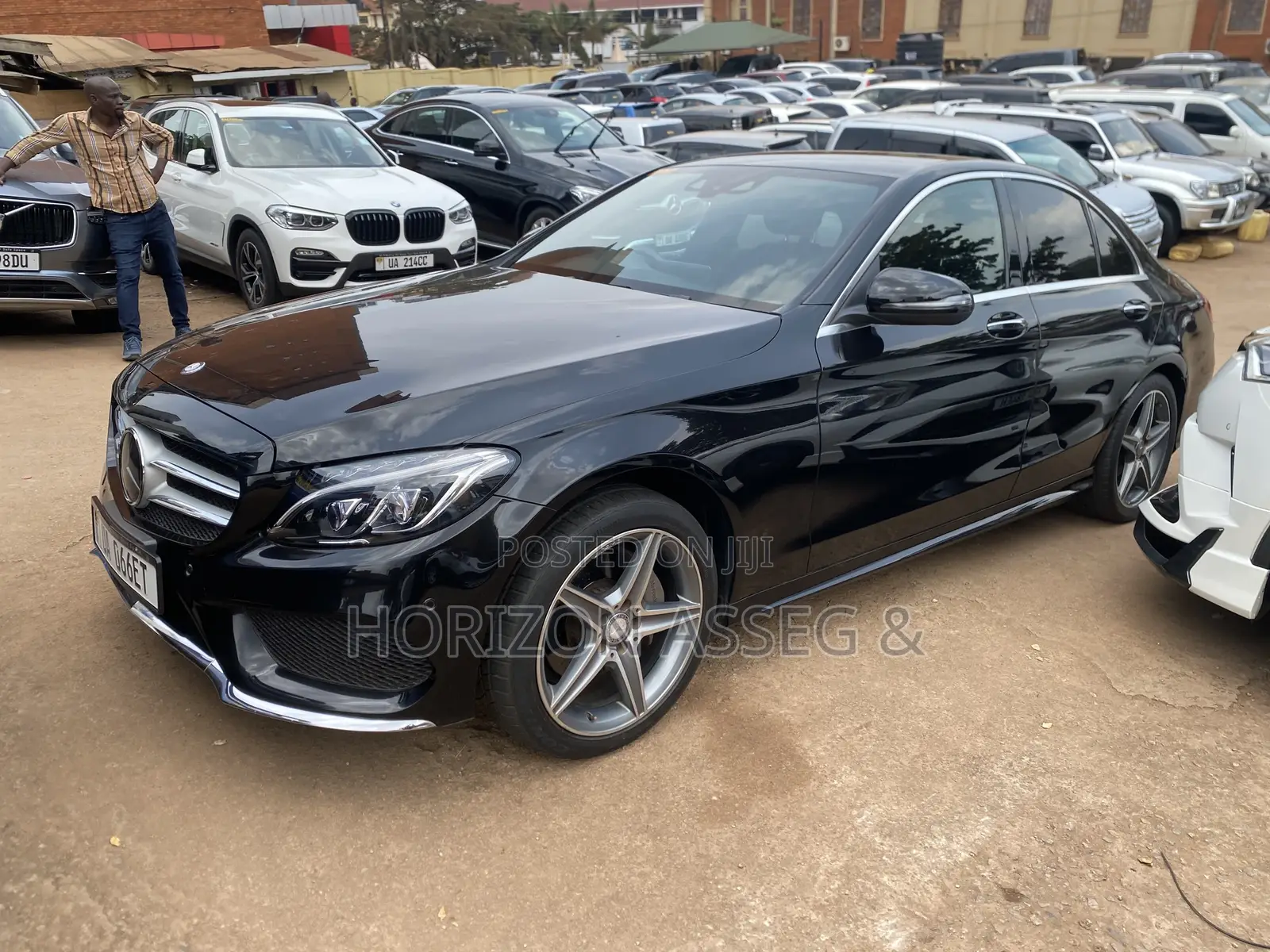 Mercedes-Benz 200 2017 Black