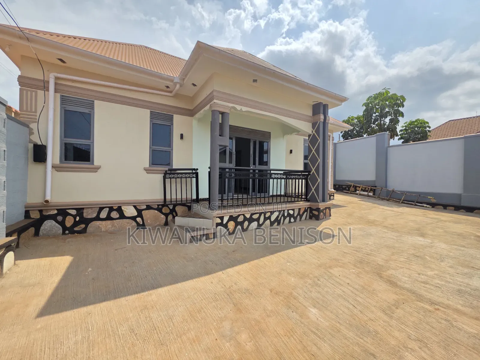 2bdrm House in Nansana, Central Division for sale