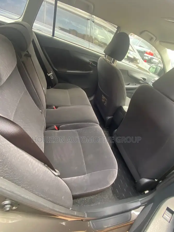 Toyota Corolla Fielder 1.5 Petrol FWD 2010 Gray