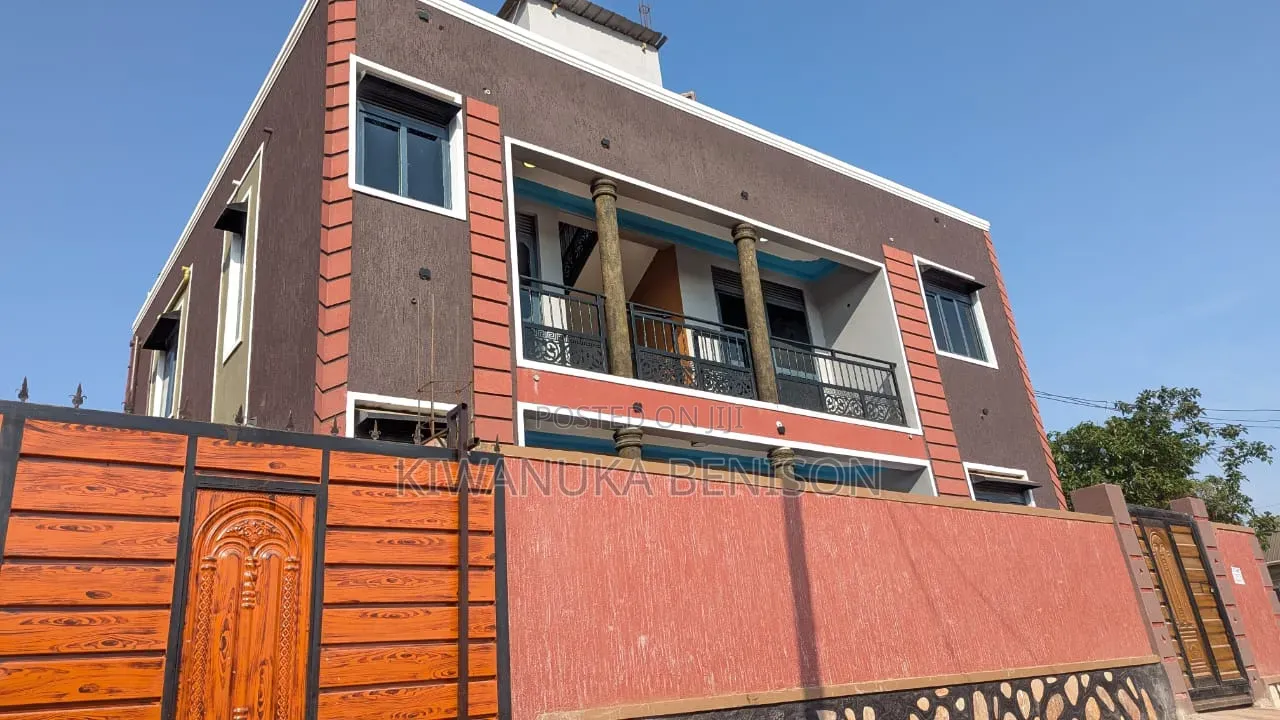 2bdrm Apartment in Masanafu, Central Division for sale
