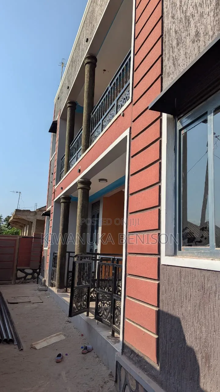 2bdrm Apartment in Masanafu, Central Division for sale