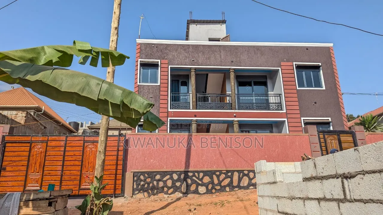 2bdrm Apartment in Masanafu, Central Division for sale