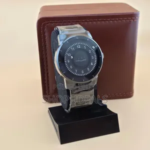 Sabr Men's Arabic Dial Magnetic Watch, a Minimalist Quartz Timepiece