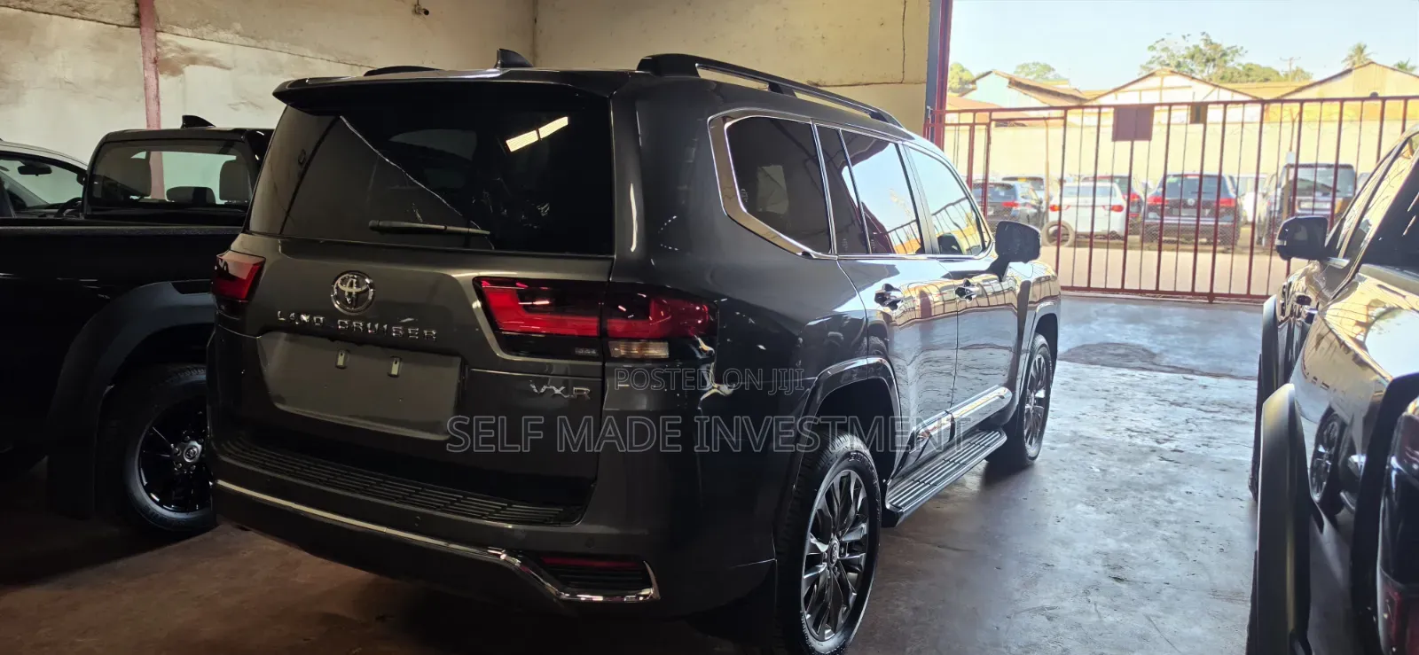 New Toyota Land Cruiser 2025 Black