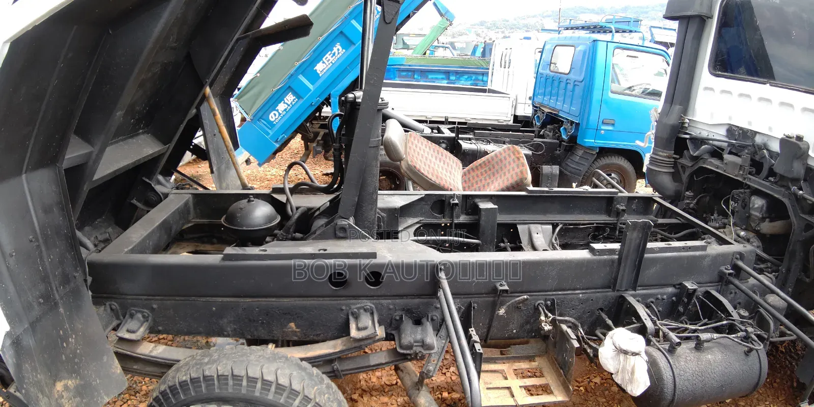 Mitsubishi Fuso Tipper 1995 White