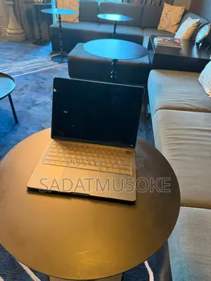 New Laptop Apple MacBook Air 16GB Apple M5 SSD 512GB