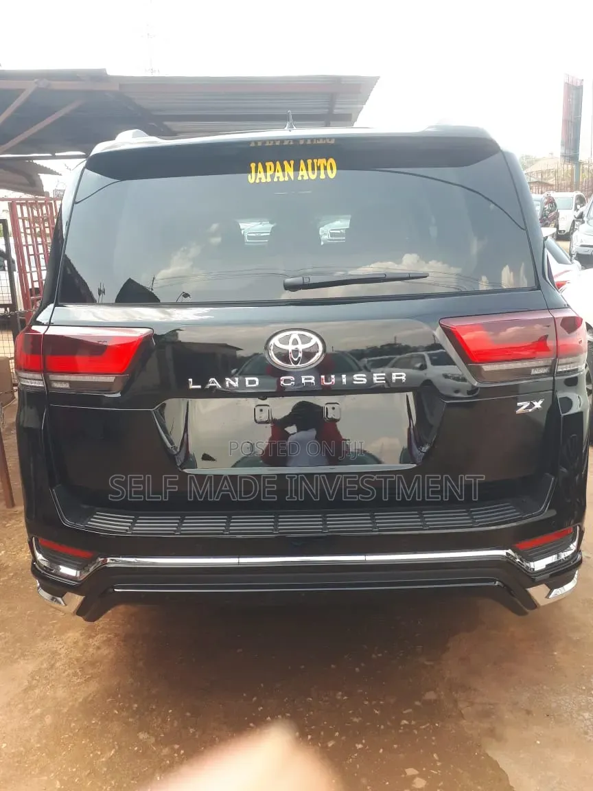 New Toyota Land Cruiser 2025 Black
