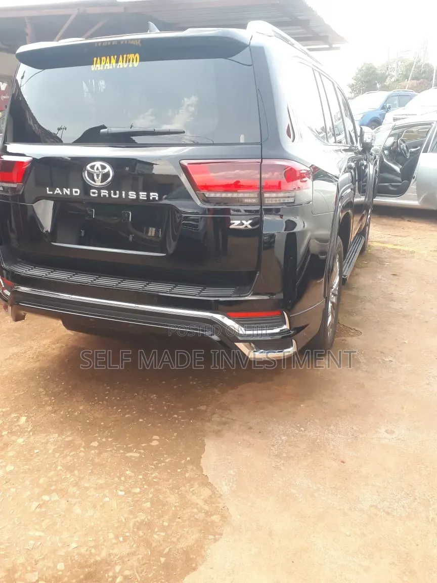 New Toyota Land Cruiser 2025 Black