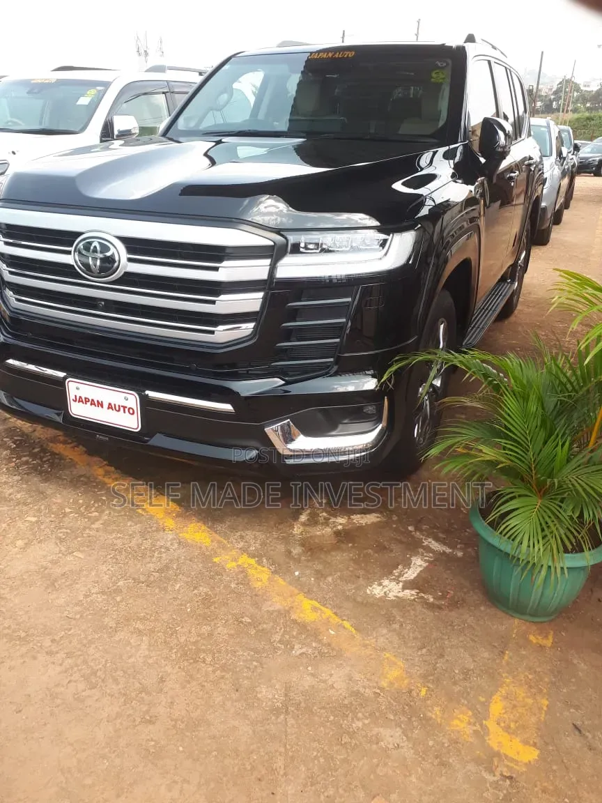 New Toyota Land Cruiser 2025 Black