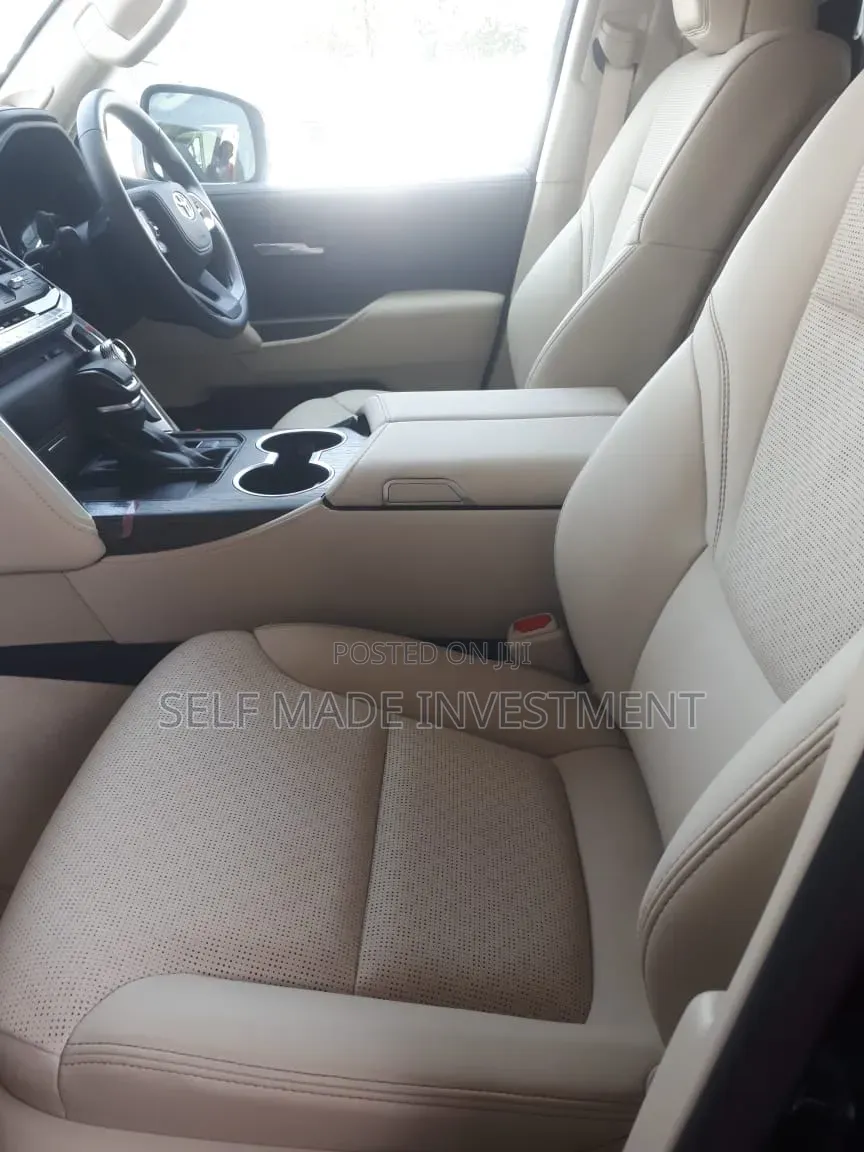 New Toyota Land Cruiser 2025 Black