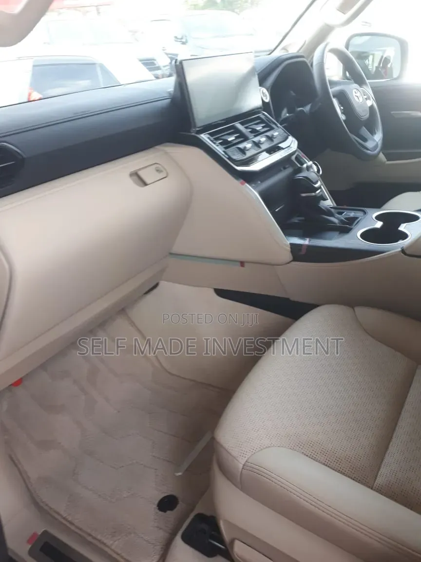 New Toyota Land Cruiser 2025 Black
