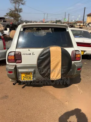 Toyota RAV4 Cabriolet 1998 White