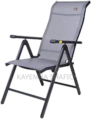 Executive Folding Patio and Garden Chair – Brand New