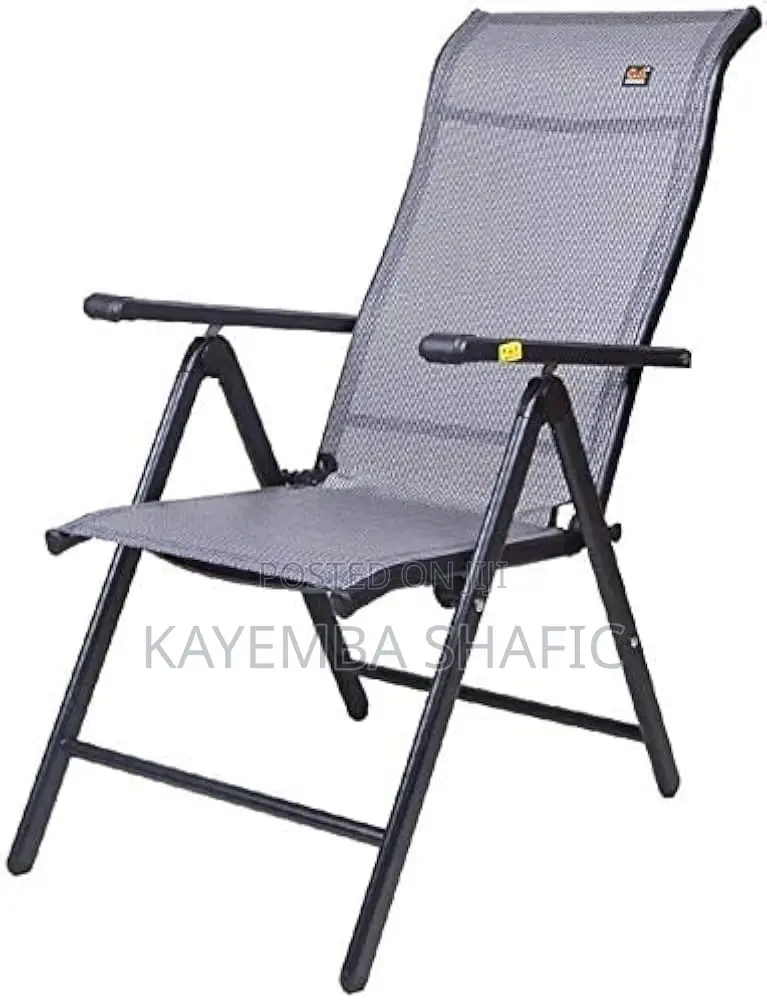Executive Folding Patio and Garden Chair – Brand New