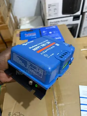Heavy Duty Victron Bluesolar MPPT 100v 30a Solar Regulator NTS