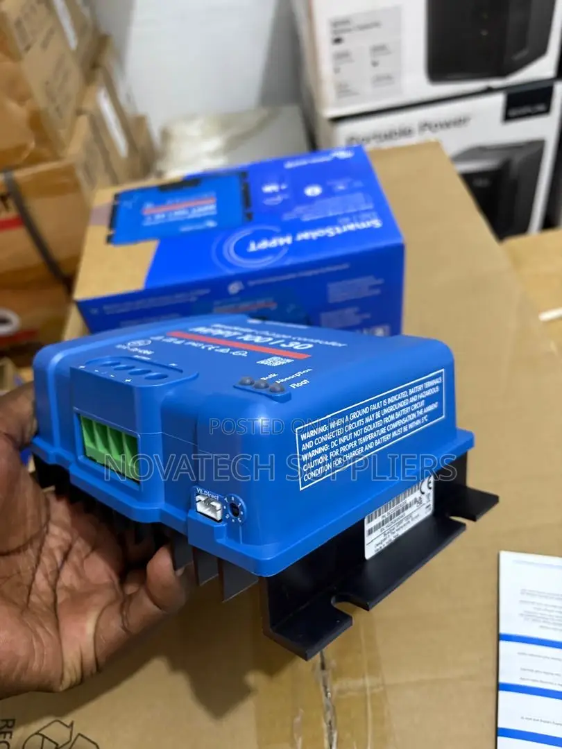 Victron Bluesolar 100w| 30 MPPT Charge Controller and Regulator