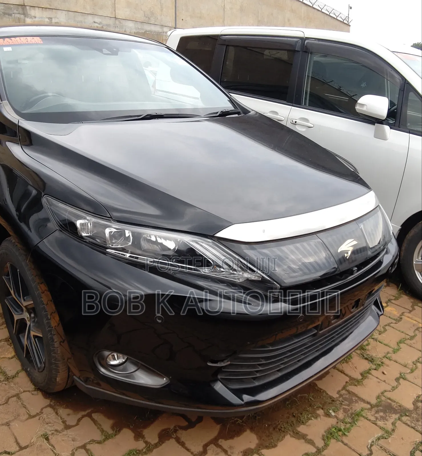 Toyota Harrier 2017 Black