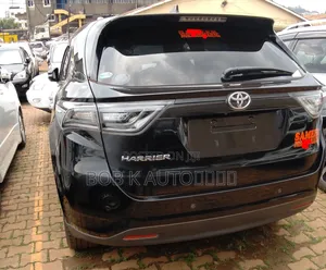 Toyota Harrier 2017 Black