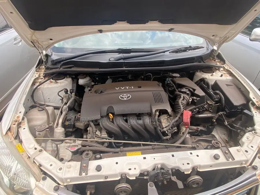 Toyota Corolla Fielder 1.5 Petrol FWD 2011 White