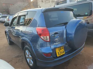 Toyota RAV4 2010 Blue