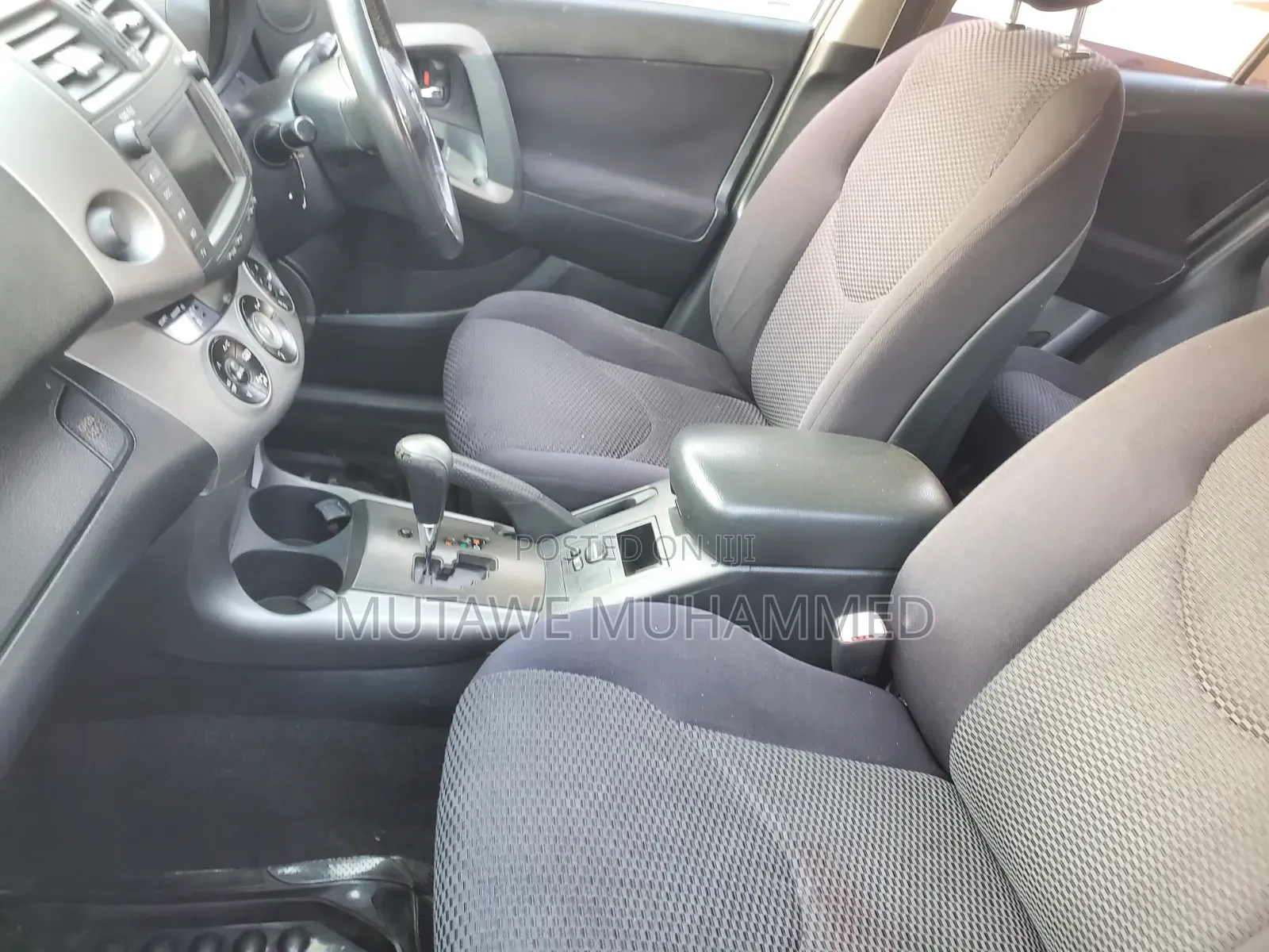 Toyota RAV4 2010 Blue