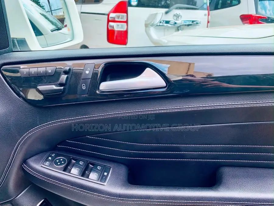 Mercedes-Benz M Class 2014 White