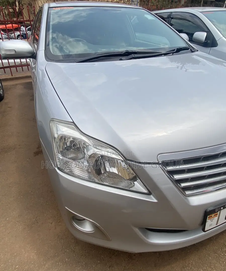 Toyota Premio 1.8 FWD 2011 Silver