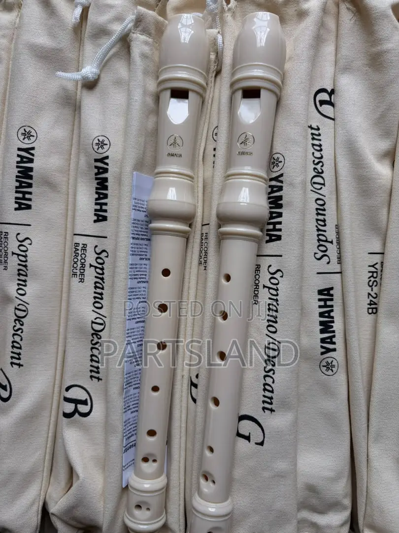 Yamaha Soprano Descant Flute Recorder Key of G B