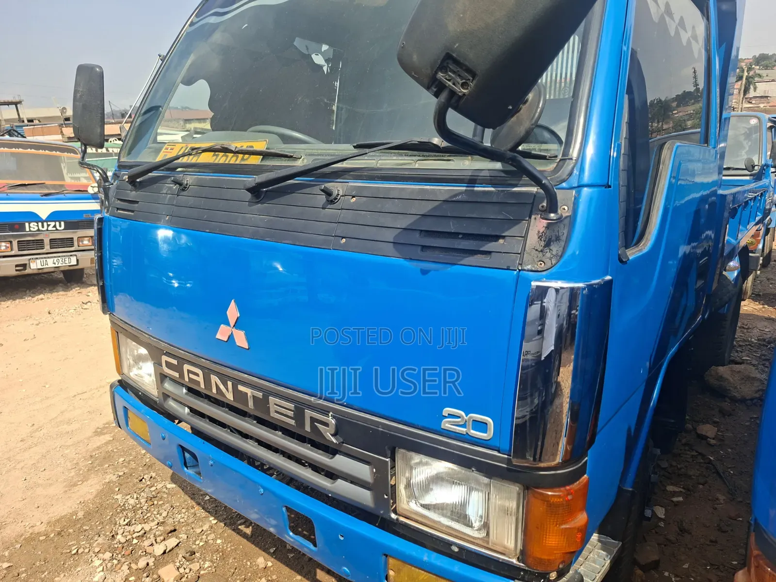 Mitsubishi Canter Dumper