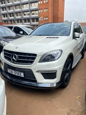 Mercedes-Benz M Class ML350 4MATIC 4dr SUV AWD (3.5L 6cyl 7A) 2014