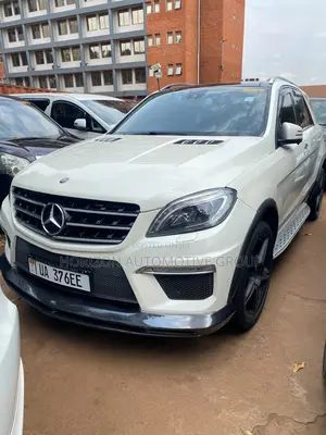 Mercedes-Benz M Class ML350 4MATIC 4dr SUV AWD (3.5L 6cyl 7A) 2014