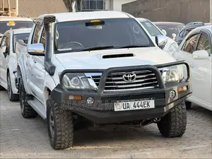 Toyota Hilux 2008 White