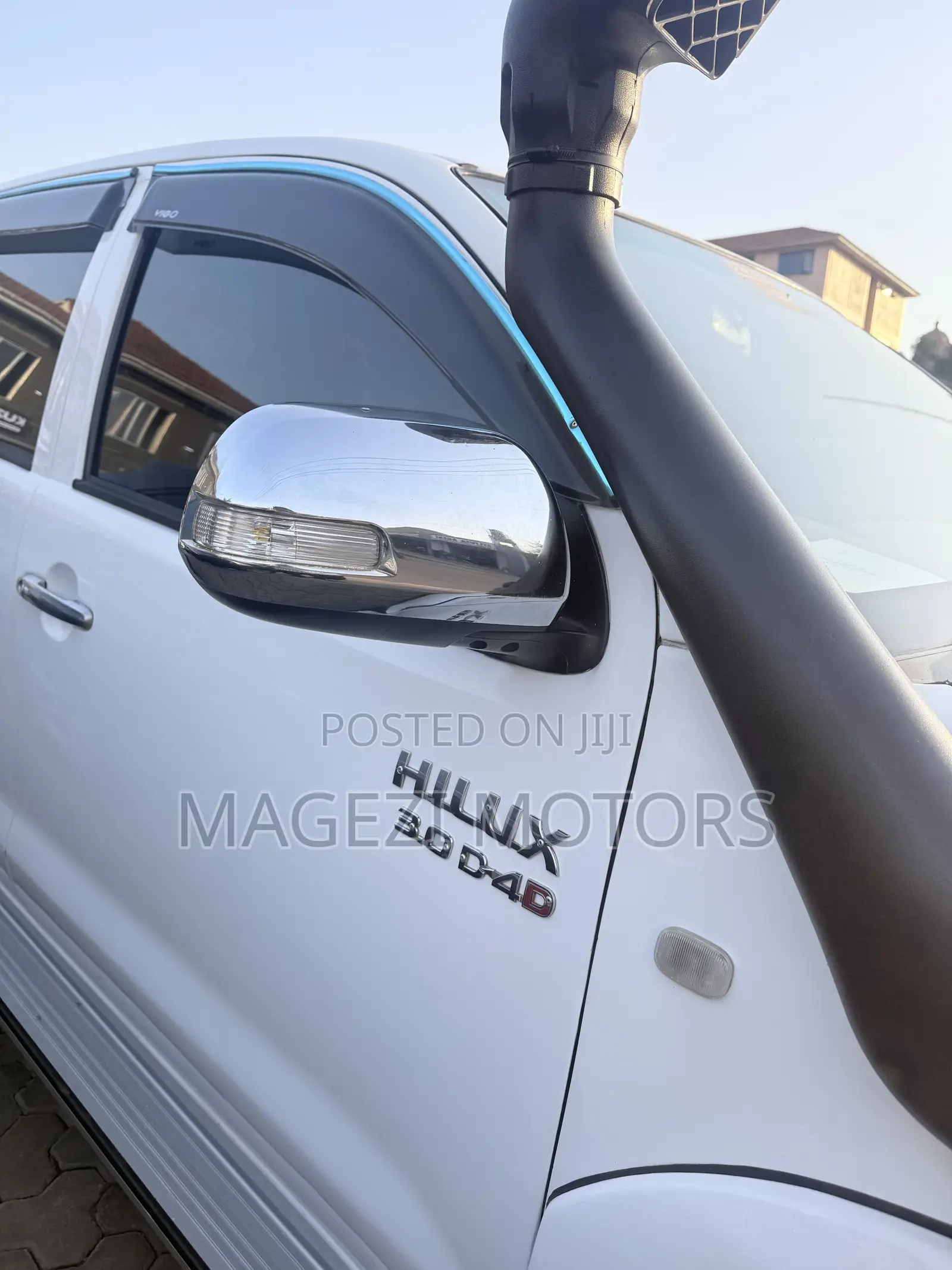 Toyota Hilux 2008 White