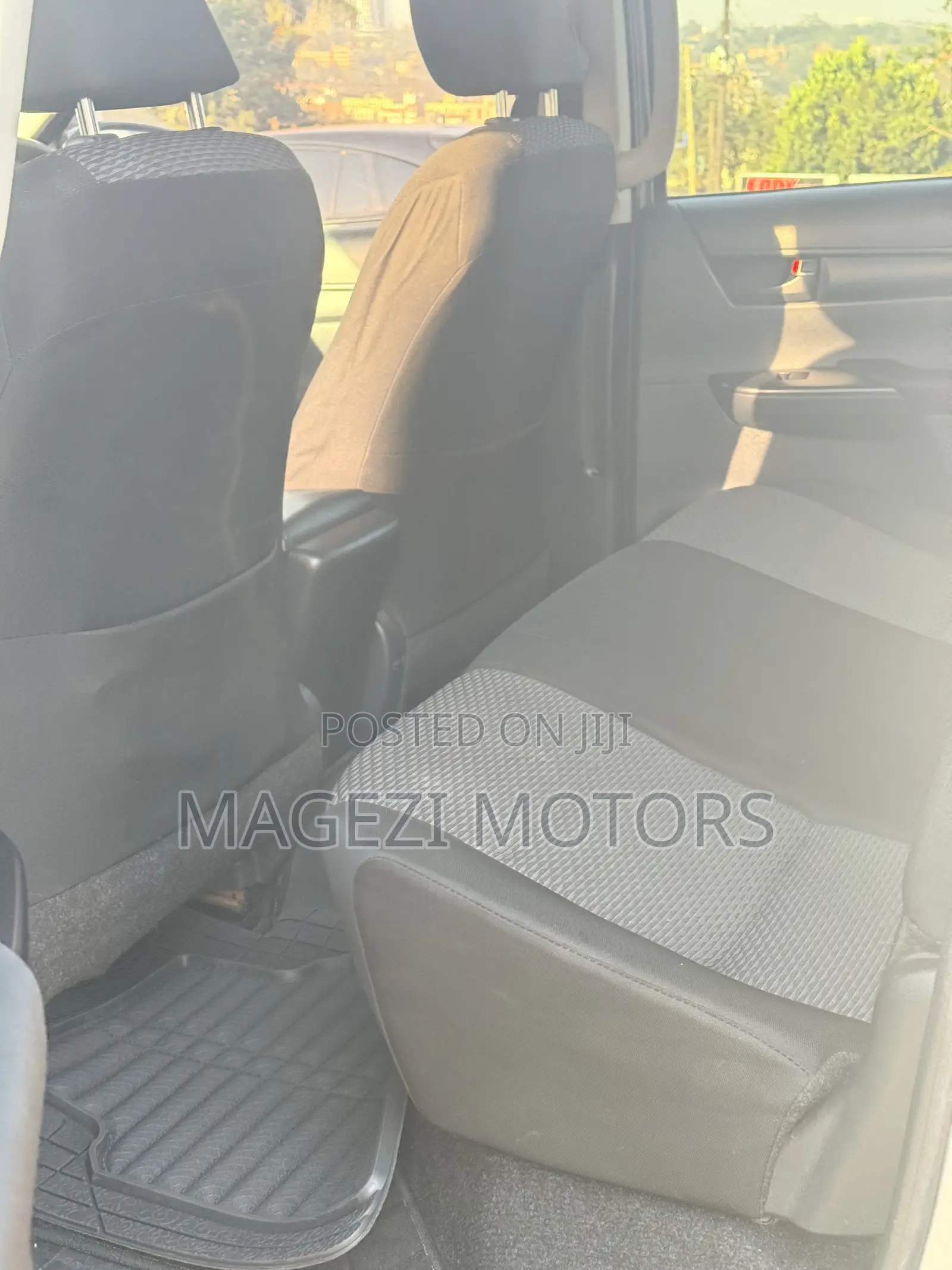 Toyota Hilux 2017 Silver