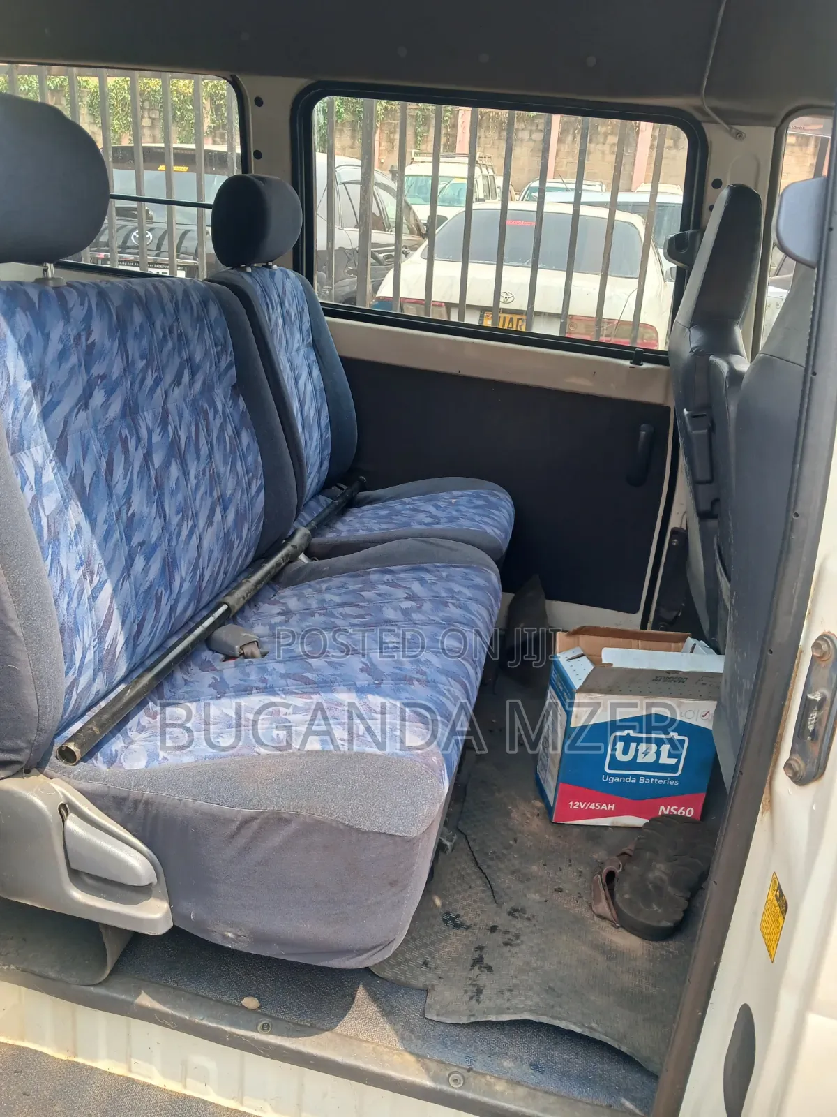 Toyota TownAce Noah 2001 White