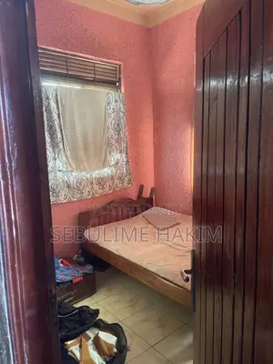 4bdrm House in Natabulirirwa, Goma for sale