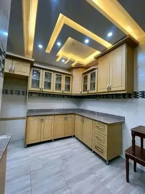 4bdrm Duplex in Muyenga, Central Division for rent
