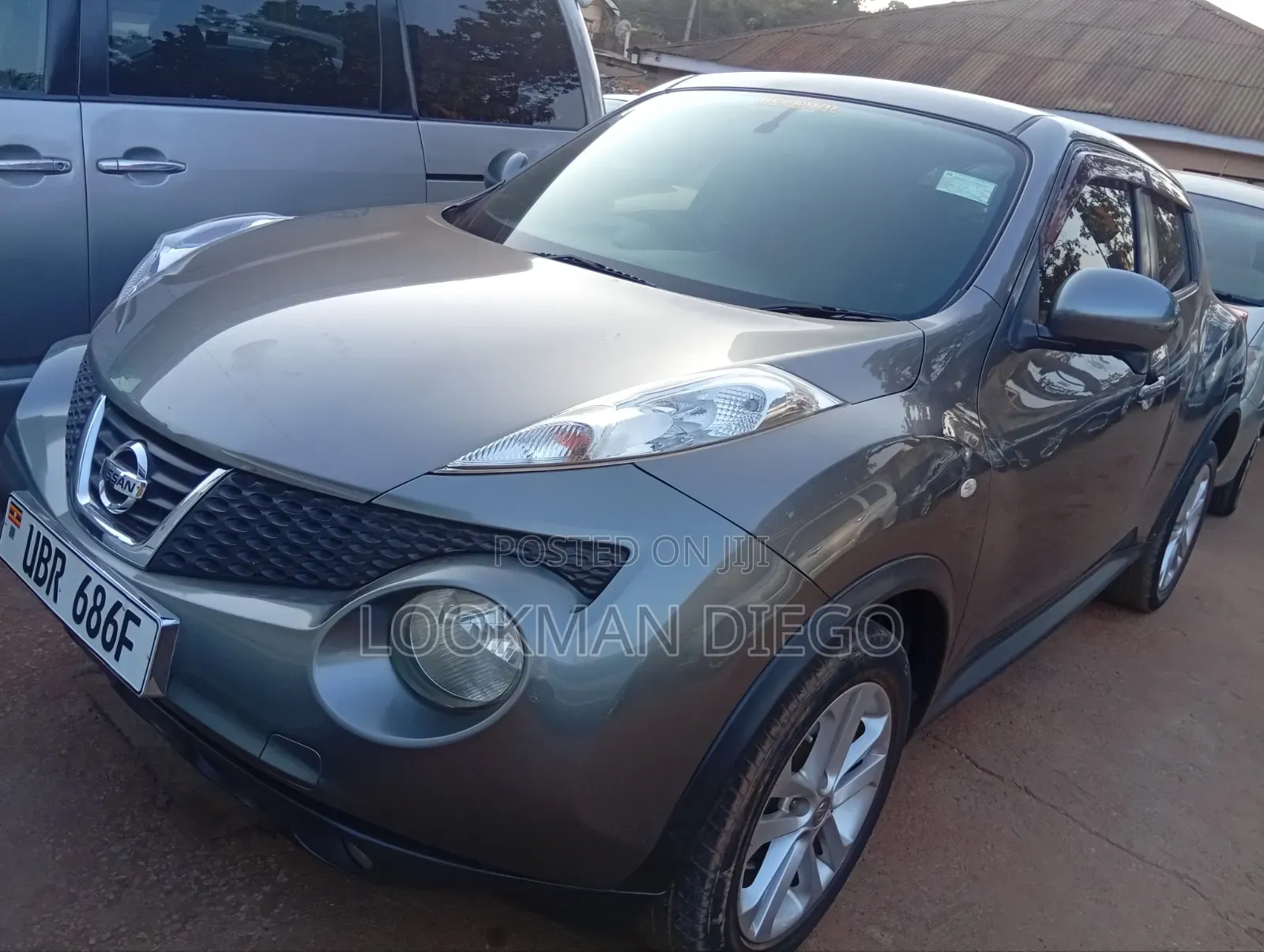 Nissan Juke 2011 Gray