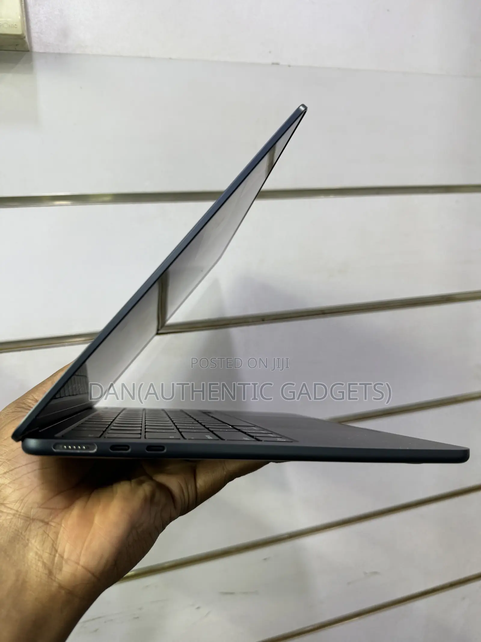 Laptop Apple MacBook Air 2025 M4 16GB Apple M4 SSD 256GB