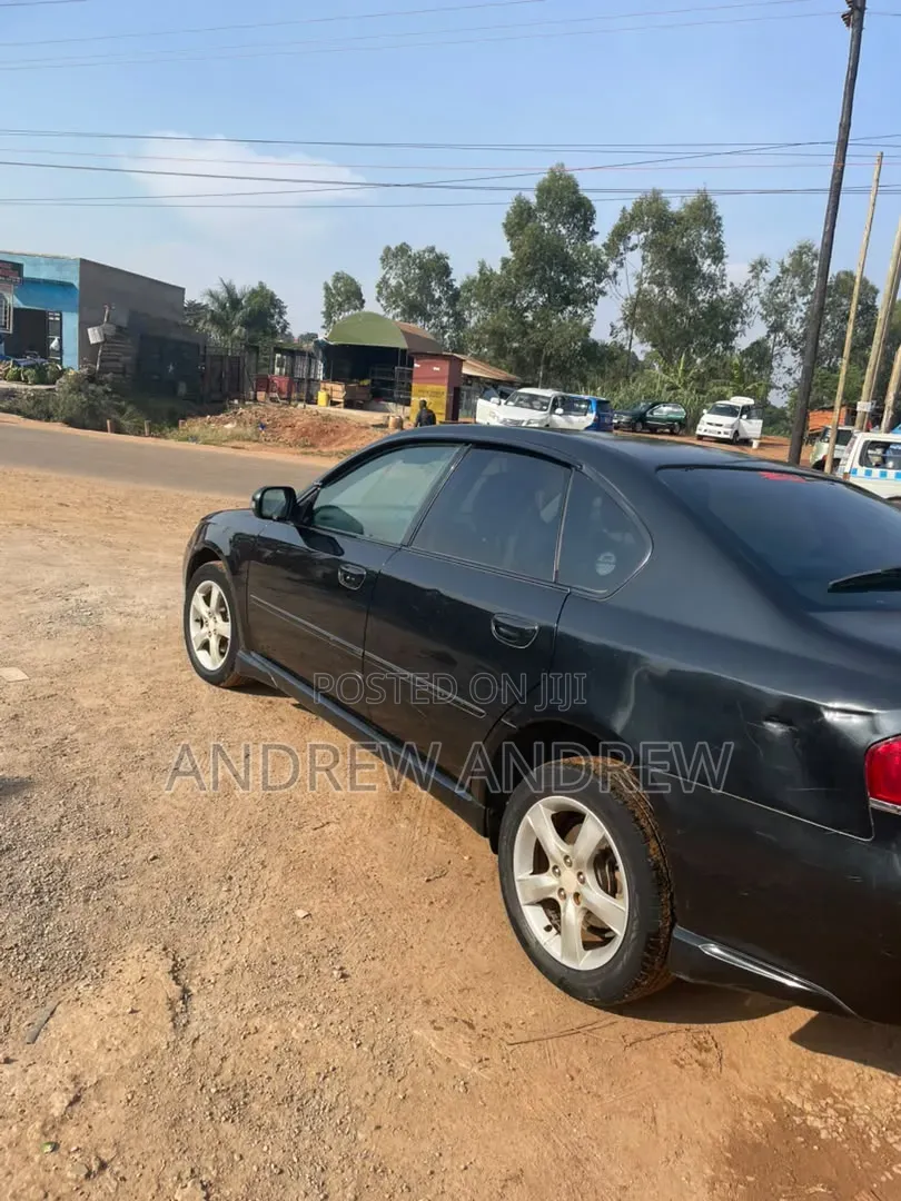 Subaru Legacy 2009 Black