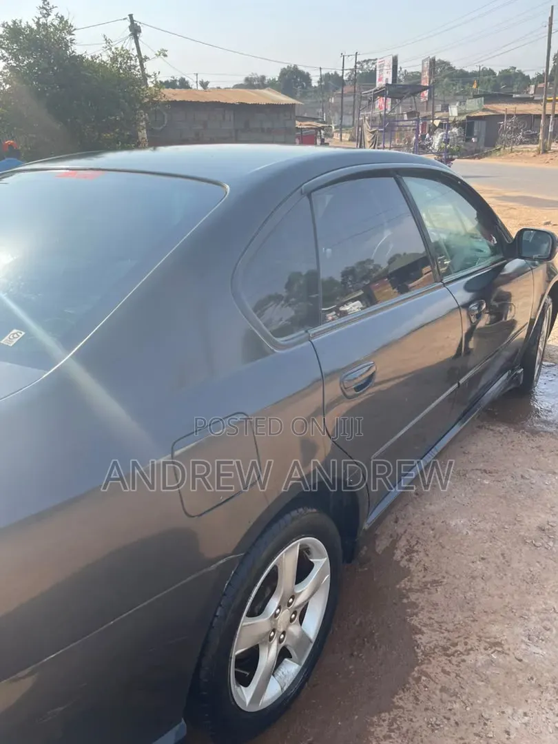 Subaru Legacy 2009 Black