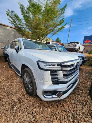 New Toyota Land Cruiser 2023 White