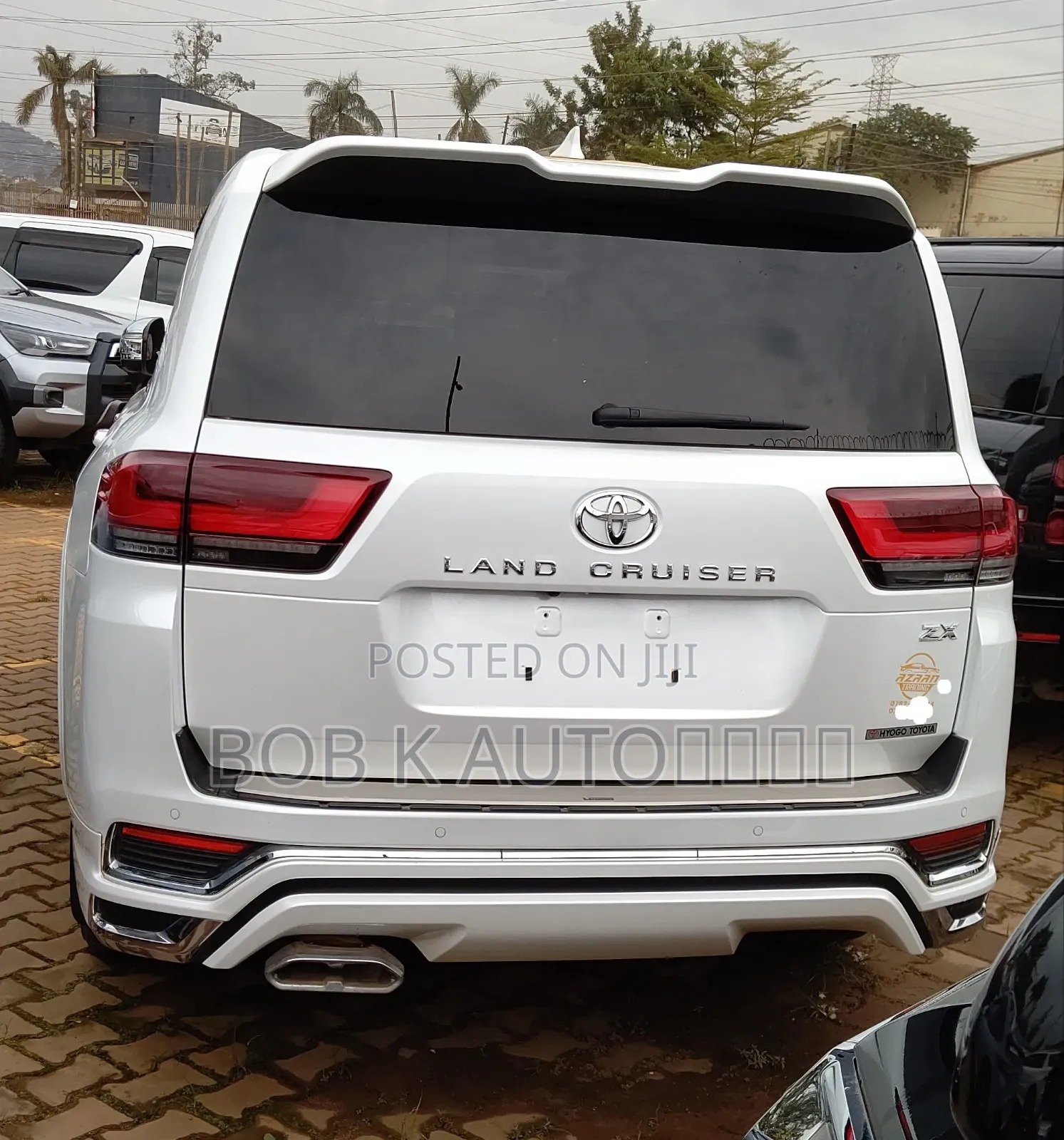 Toyota Land Cruiser 2021 White