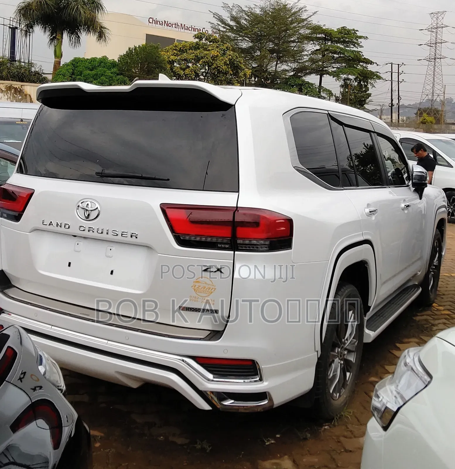 Toyota Land Cruiser 2021 White