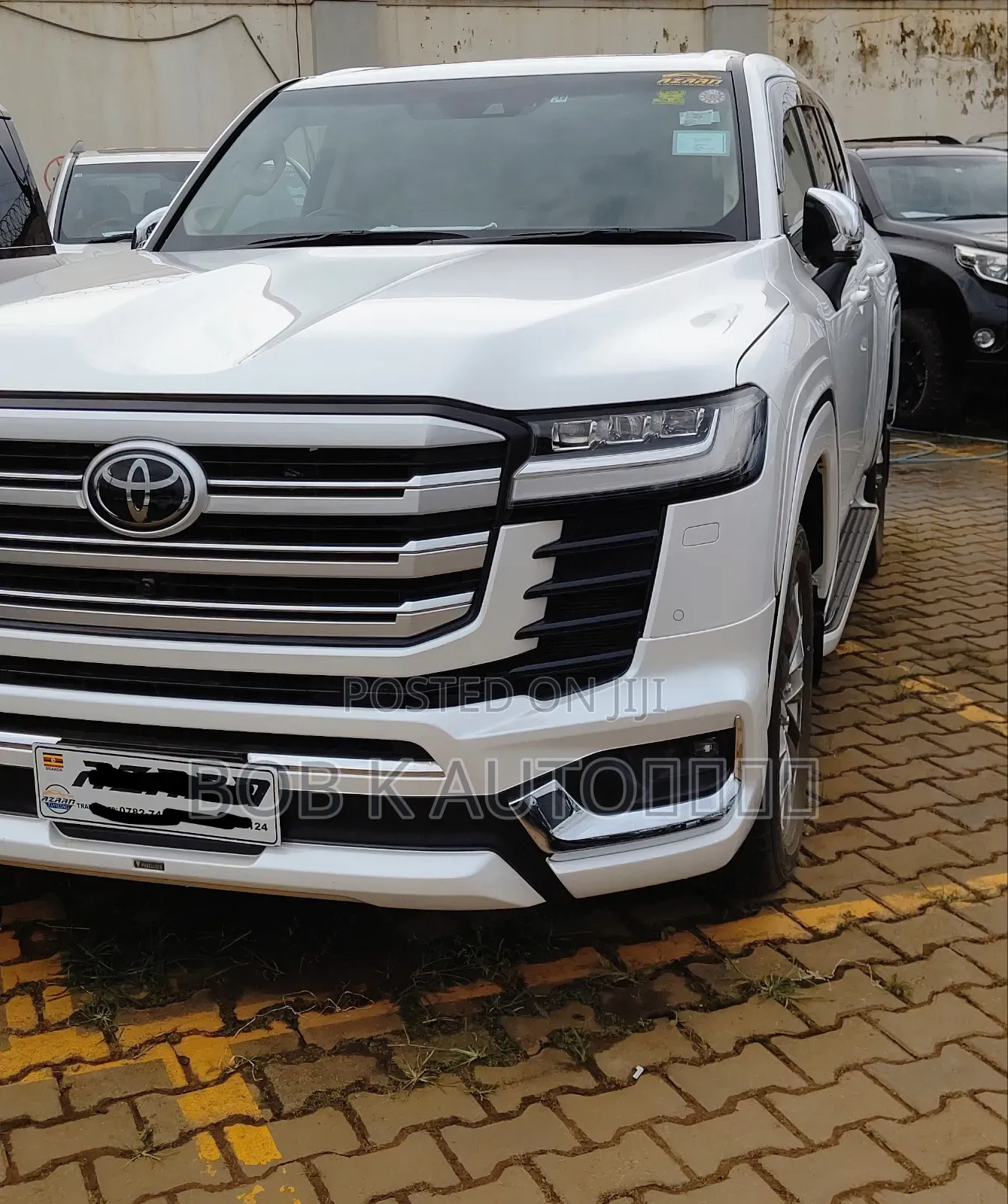 Toyota Land Cruiser 2021 White