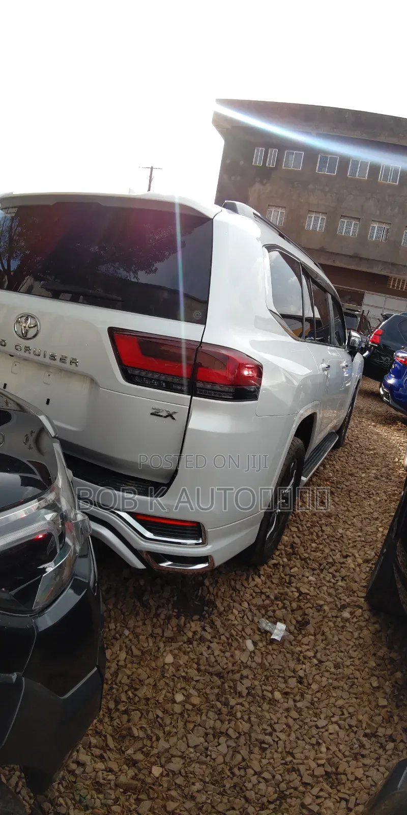 Toyota Land Cruiser 2021 White