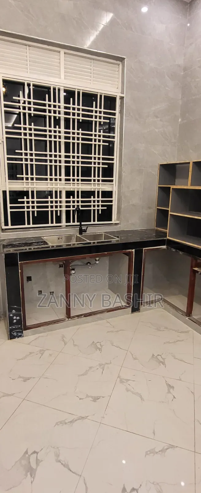 4bdrm House in Ssisa for sale